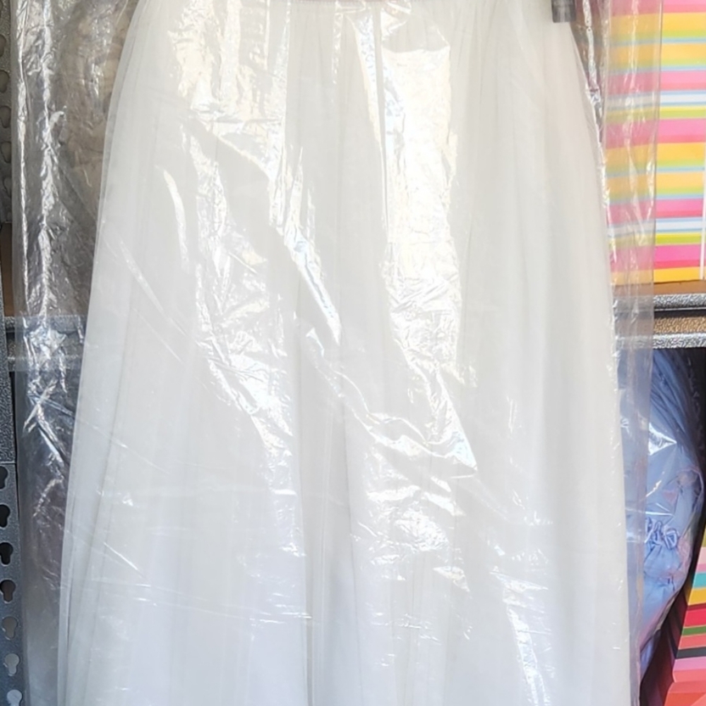 Dress - Picture 3 of 5